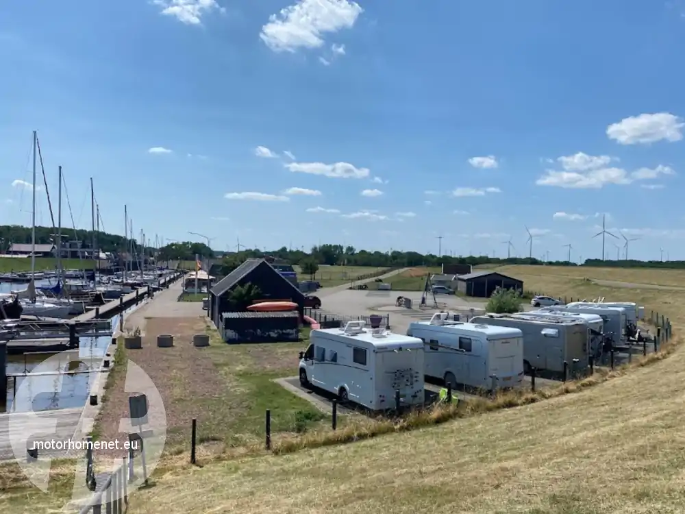 Termunterzijl camper parking jachthaven Groningen Nederland