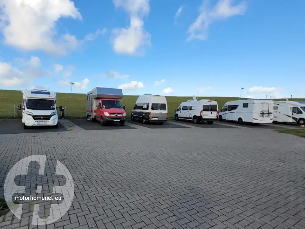 Termunterzijl camper parking jachthaven Groningen Nederland