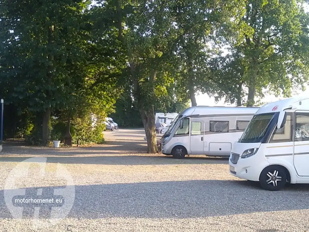 Roermond camper parking Helenawerf Limburg Nederland