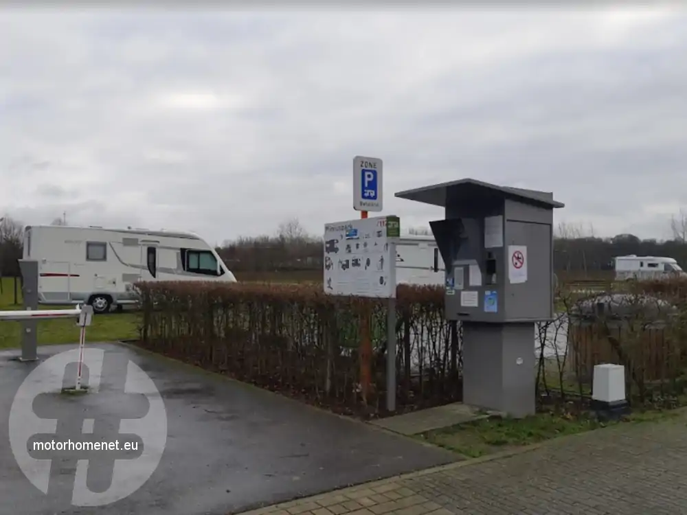 Tongeren camperplaats Pliniuspark Limburg Belgie