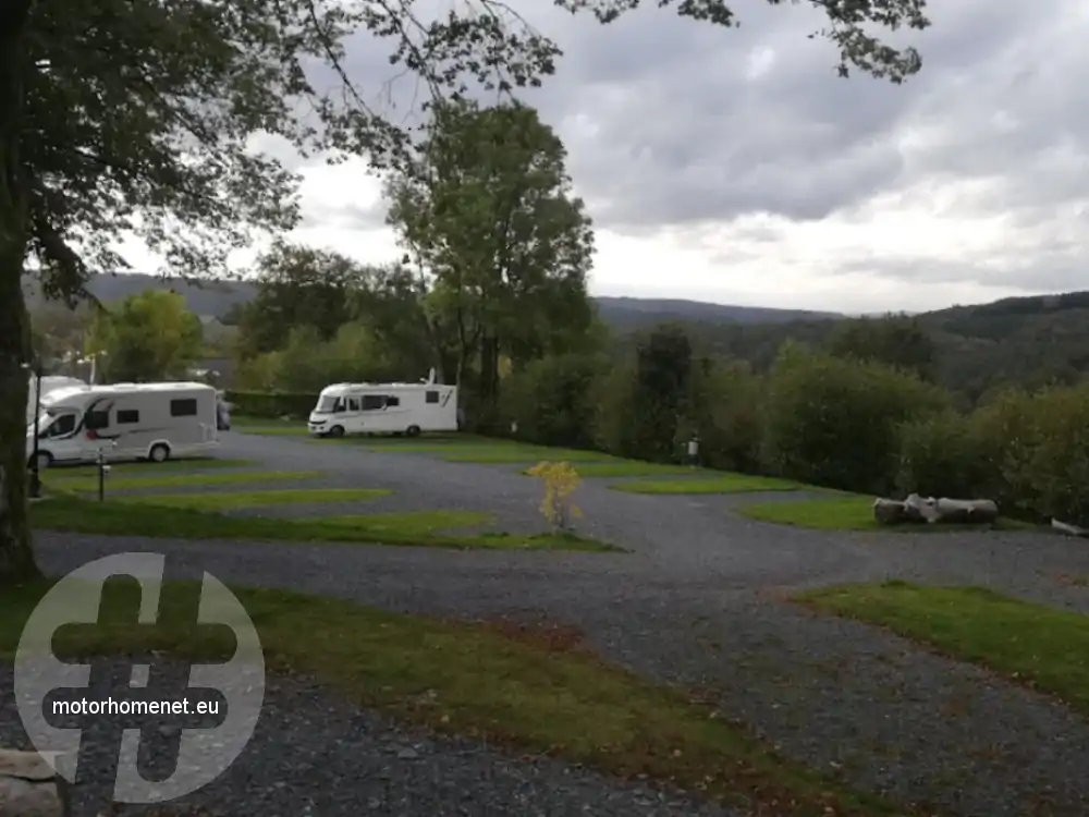 Rochehaut camperplaats Le Palis Luxemburg Belgie