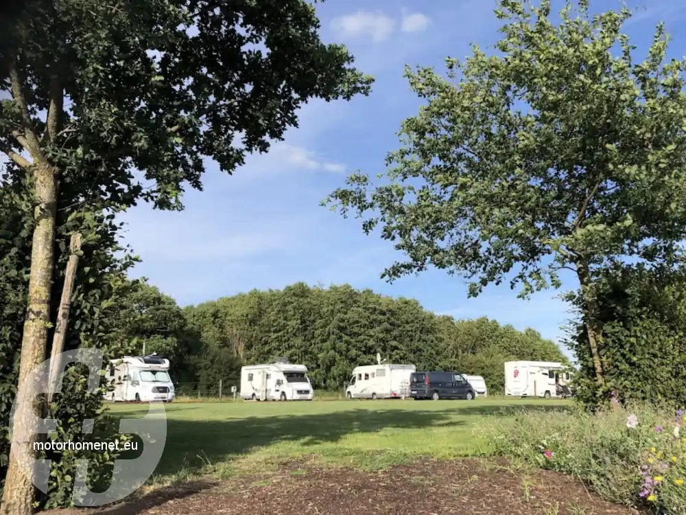 Dentergem camperplaats Meikensbos West Vlaanderen Belgie