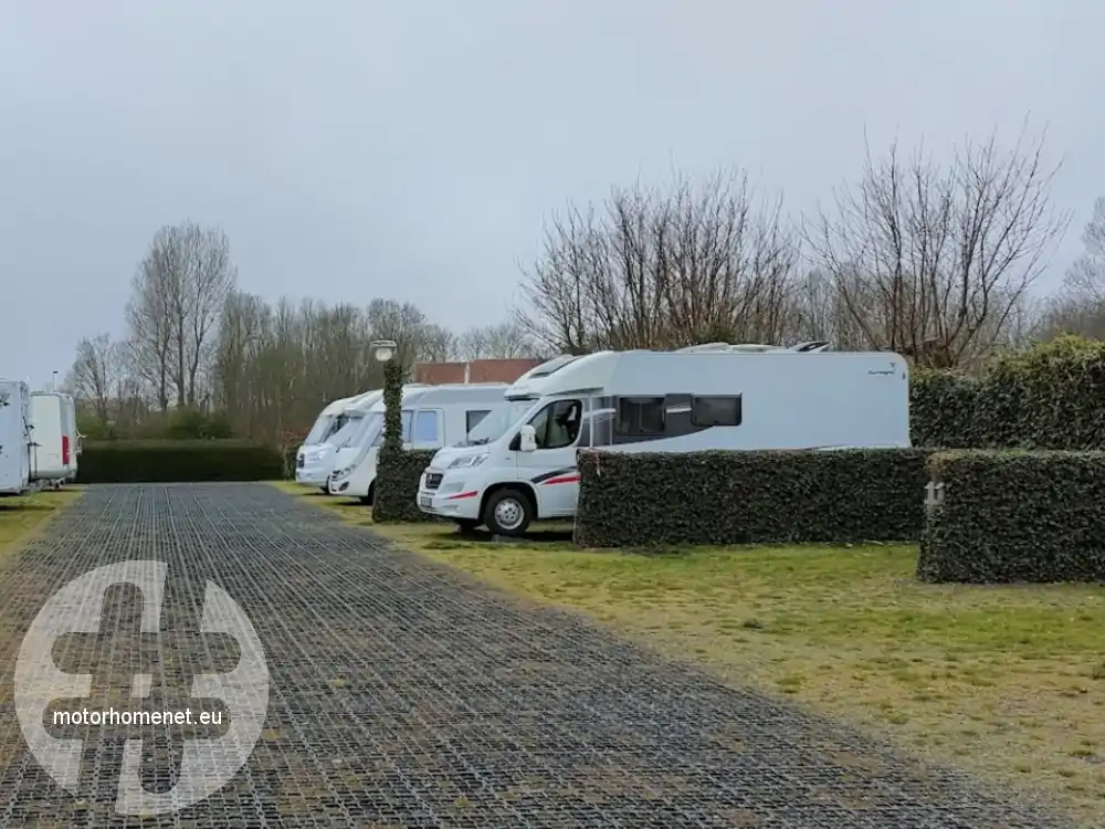 Nieuwpoort camperplaats De Zwerver West Vlaanderen Belgie
