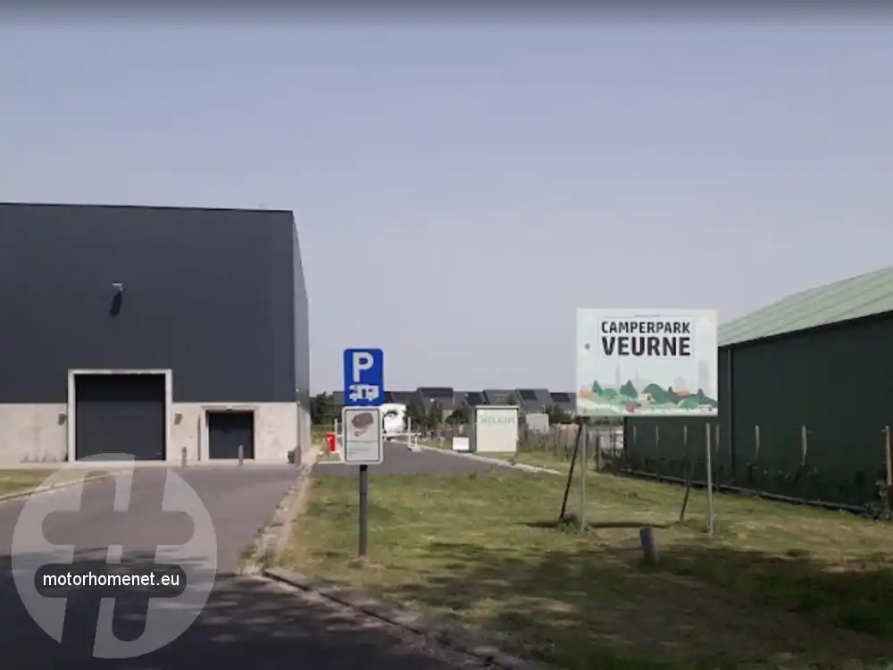 Veurne camperplaats Will Tura Sportpark West Vlaanderen Belgie