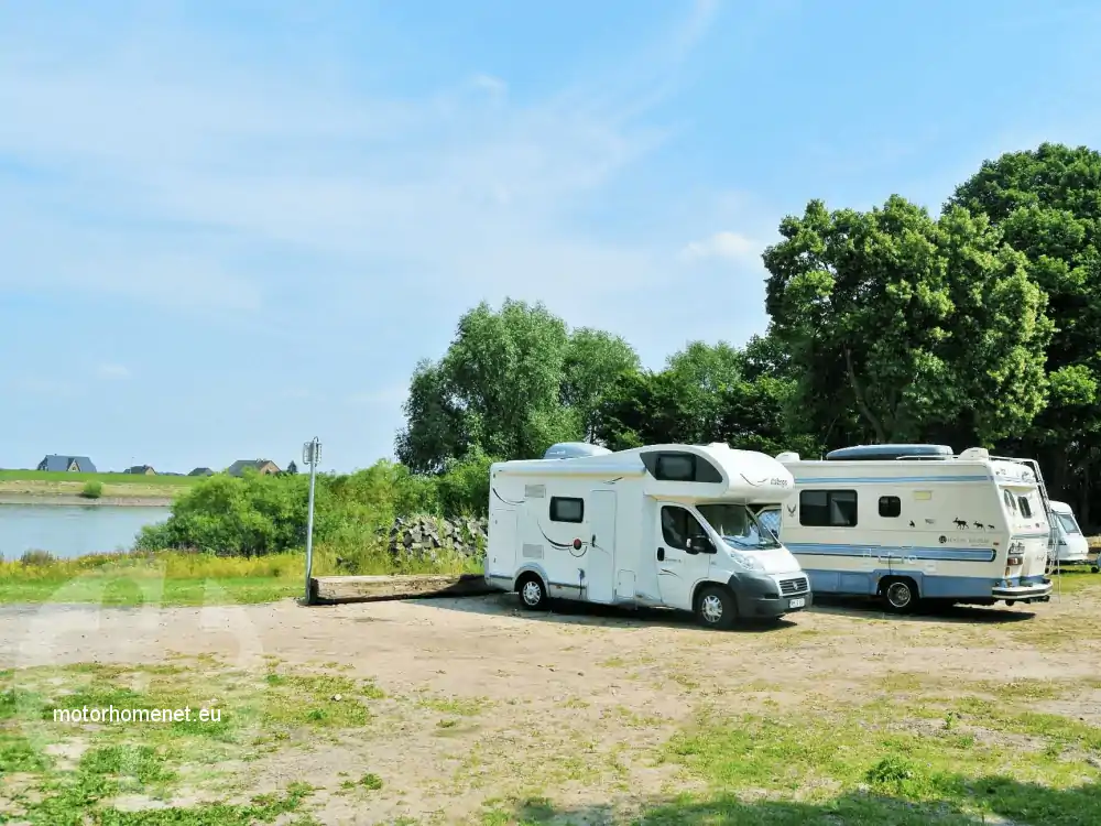 Hamburg camperplaats Elbepark Bunthaus Hamburg Duitsland