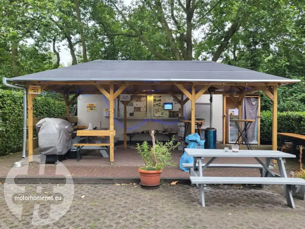 Oberhausen camperplaats Kaisergarten Nordrhein Westfalen Duitsland