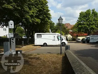 camper parking Schlossgarten Bad Bergzabern