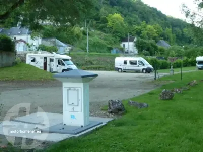 camperparking Les Roches l Eveque