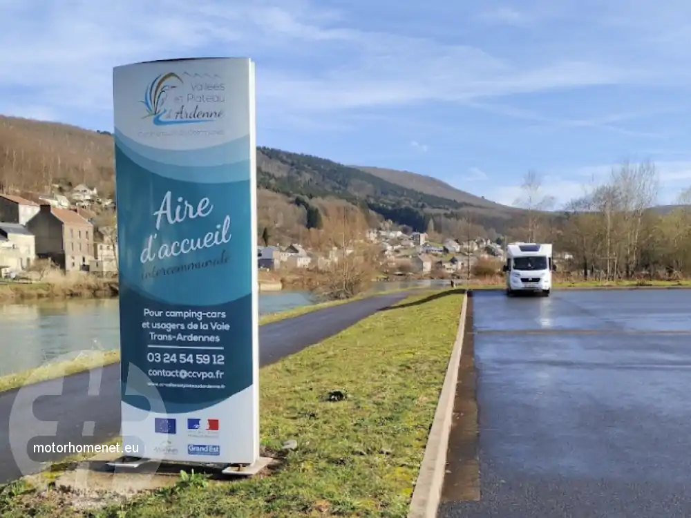 Bogny sur Meuse Ateliers-des-Janves Grand-Est Frankrijk