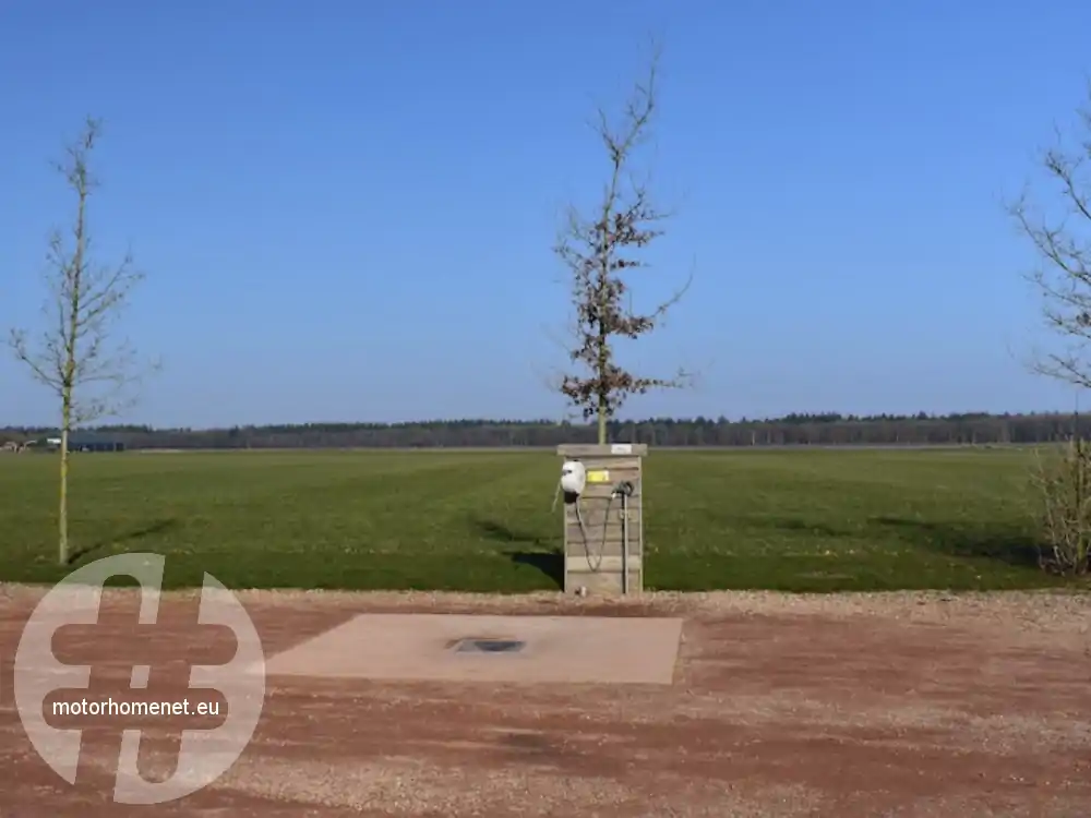 Borger camperplaats Nuuverstee Drenthe Nederland