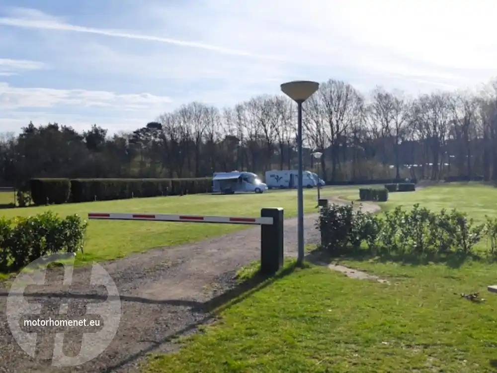 Afferden camperplaats Roland Limburg Nederland