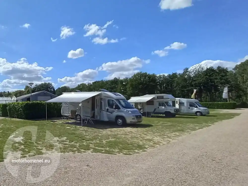 Bergen camperplaats Bos en Heide Limburg Nederland