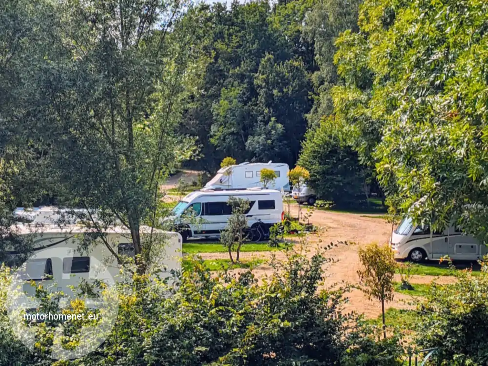 Gennep camperplaats Maascamp Limburg Nederland