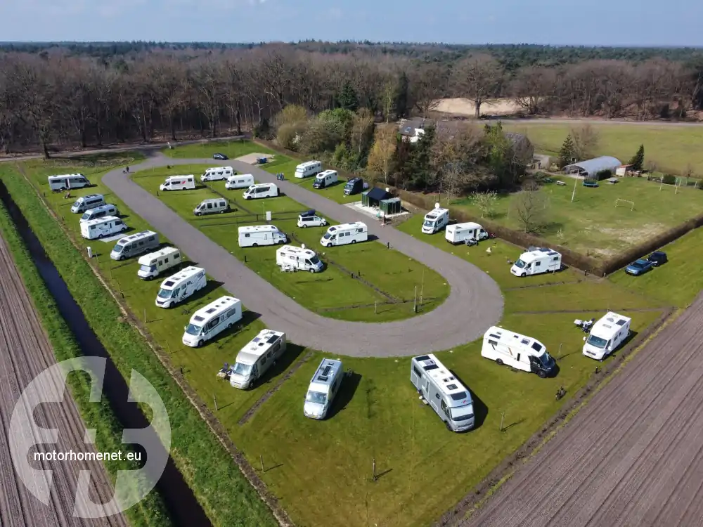 Meterik camperplaats De Zandberg Limburg Nederland