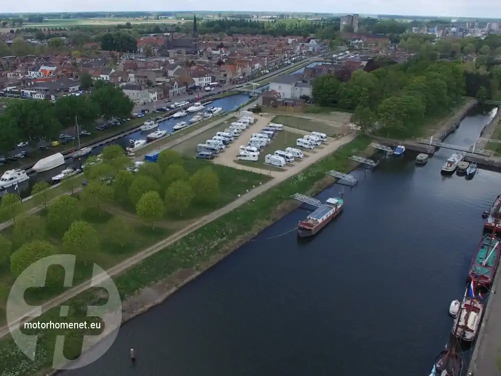 Sas Van Gent camperplaats Het Eiland Zeeland Nederland