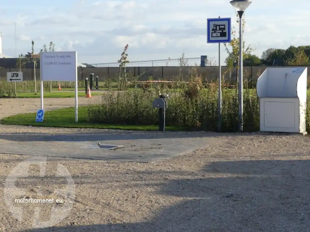 Wemeldinge camperplaats Molenzicht Zeeland Nederland